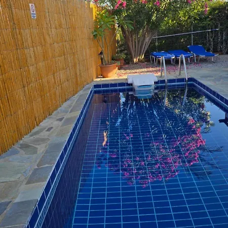 Confortable Et Paisible / Piscine Privee A 7 Mn Des Plages De Sable Fin 빌라